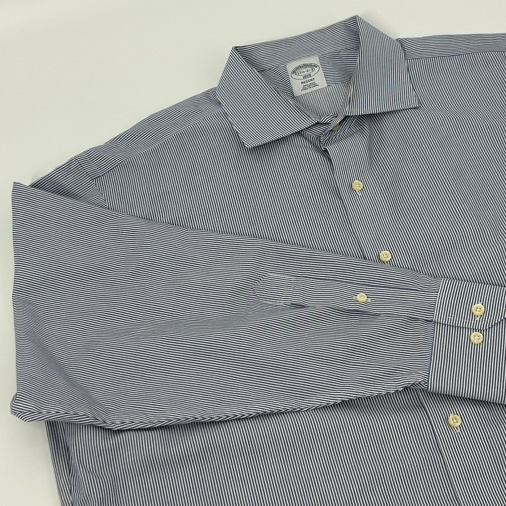 Brooks‎ Brothers Regent Non Iron Dress Shirt Mens 17 1/2 Blue White Stripes